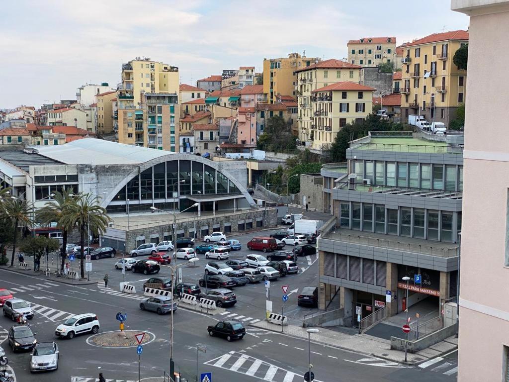 Suite Aurora Luxury In The Center Of Sanremo Exterior photo
