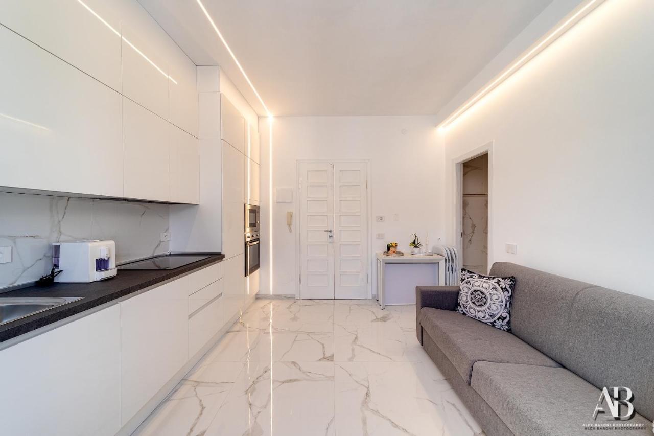 Suite Aurora Luxury In The Center Of Sanremo Exterior photo