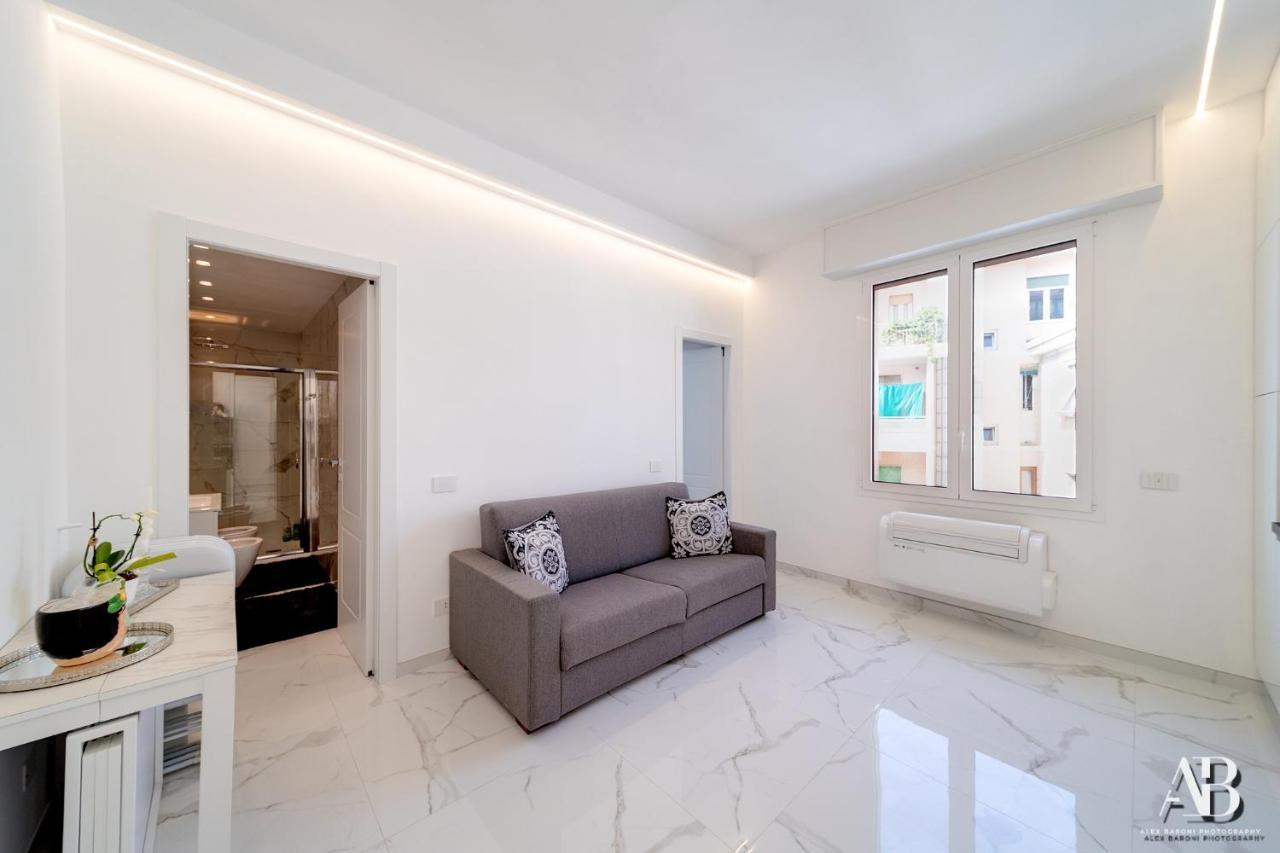 Suite Aurora Luxury In The Center Of Sanremo Exterior photo